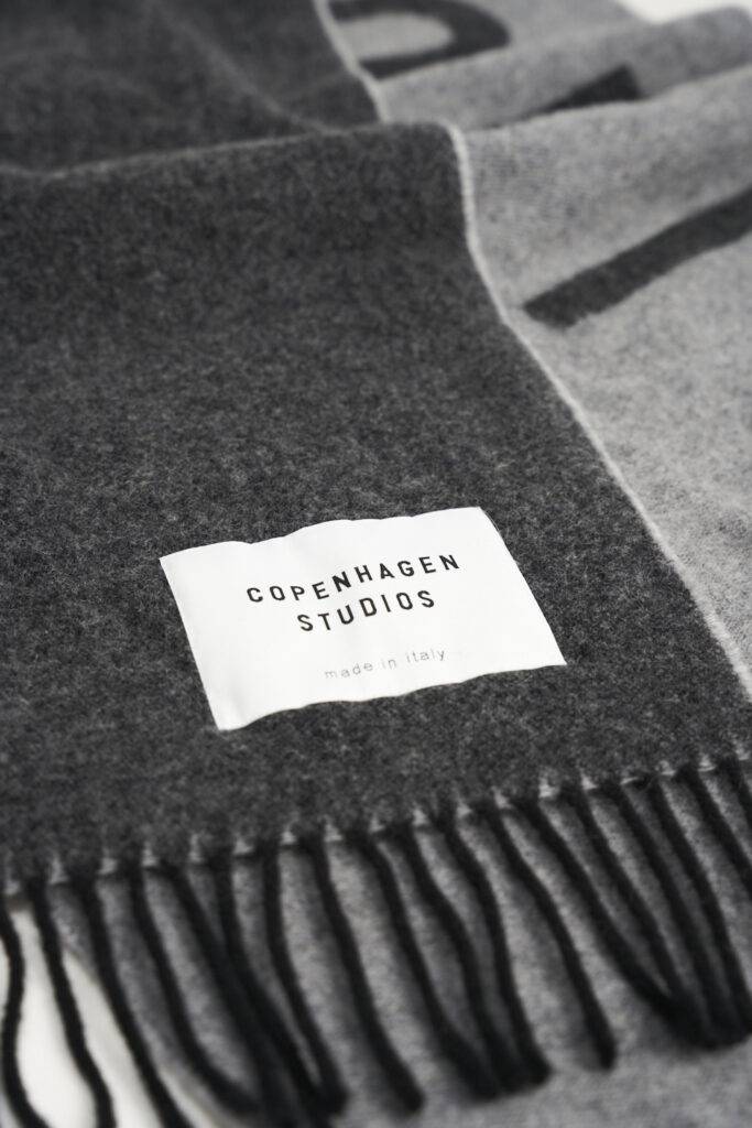 Studio Copenhagen CPH SHAWL 1 Wool Mix Black