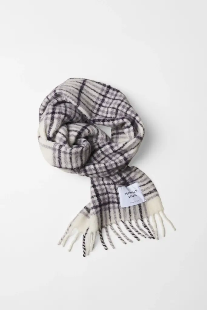 Studio Copenhagen CPH SHAWL 10 Wool Mix Purple