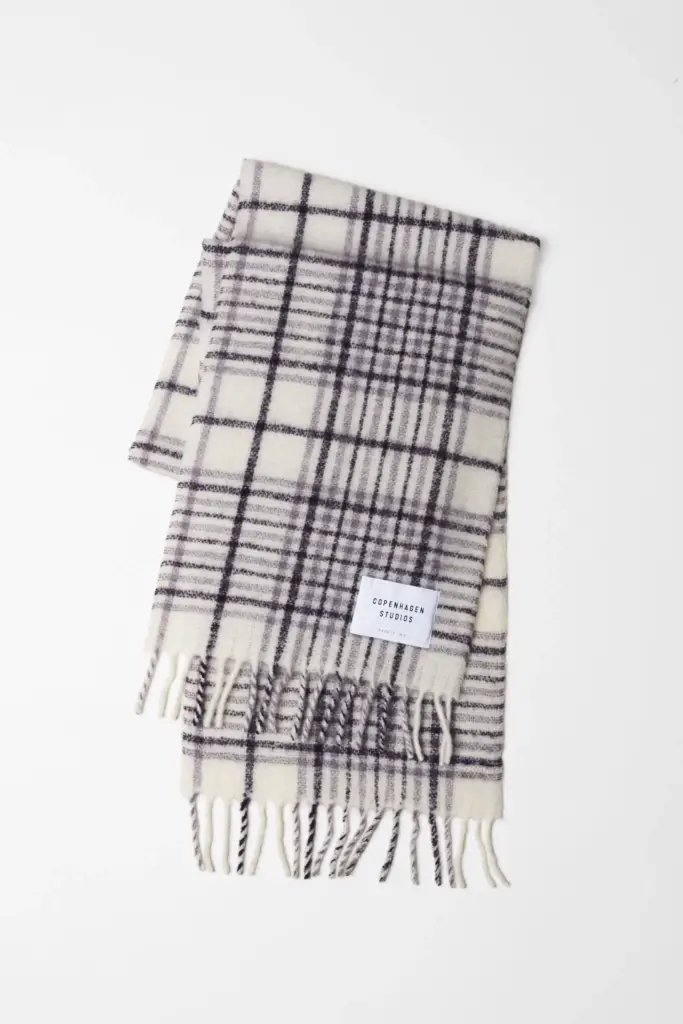 Studio Copenhagen CPH SHAWL 10 Wool Mix Purple