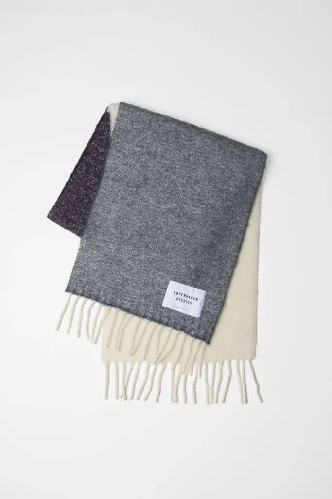 Studio Copenhagen CPH SHAWL 11 wool mix purple