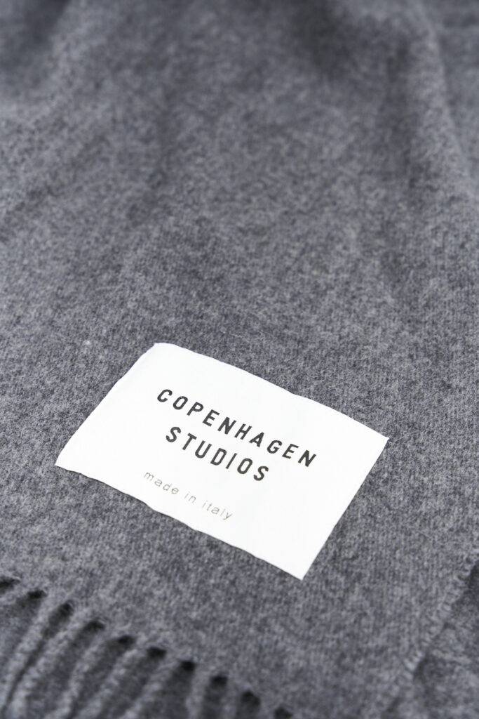 Studio Copenhagen CPH SHAWL 6 Wool Mix Anthracite