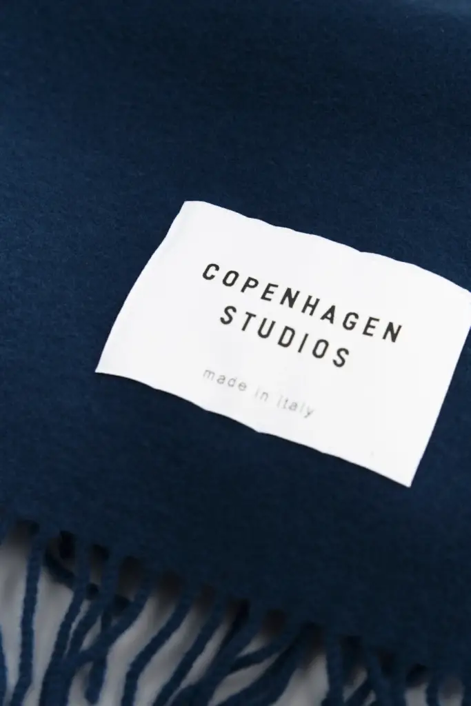 Studio Copenhagen CPH SHAWL 6 Wool Mix Night Blue