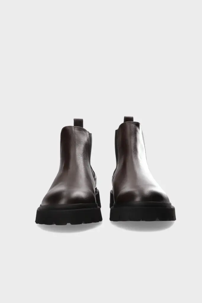 Studio Copenhagen CPH128M Waxed Vitello Brown