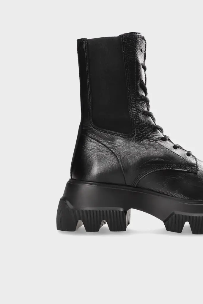 Studio Copenhagen CPH169 Vitello Black