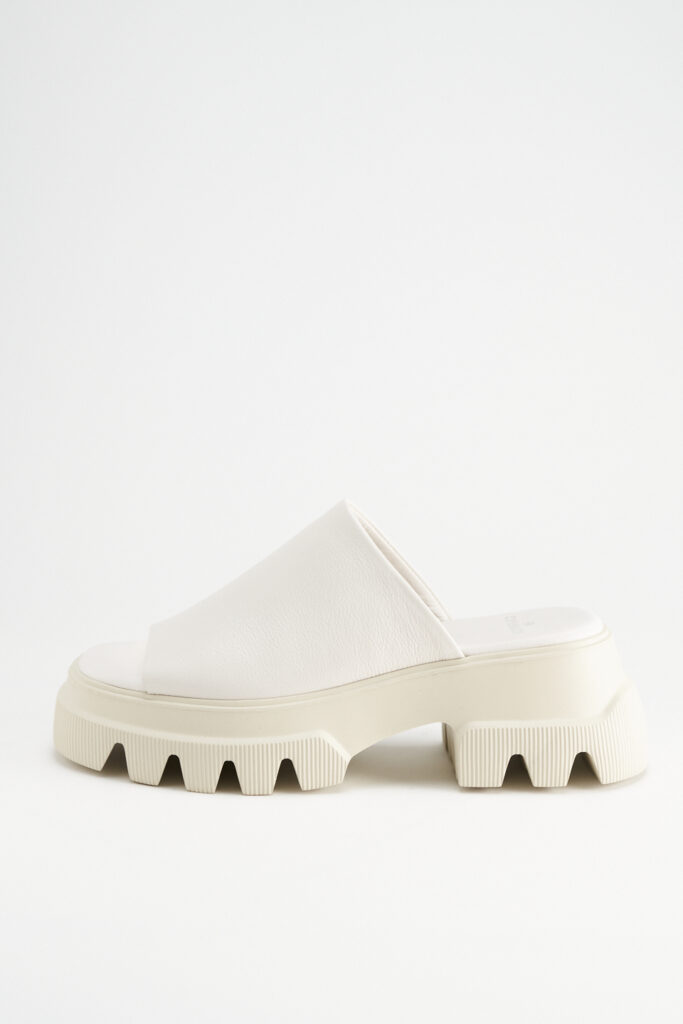 Studio Copenhagen CPH231 Vitello Eggshell