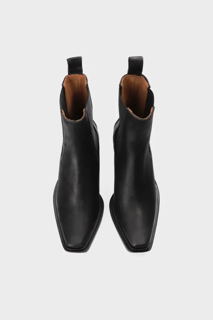 Studio Copenhagen CPH236 Waxed Nabuc Black