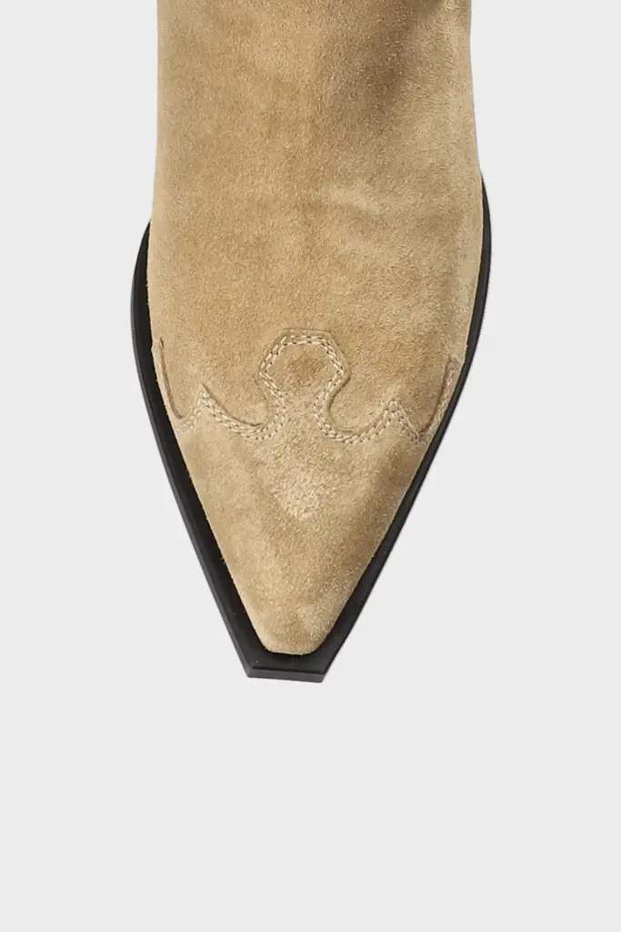 Studio Copenhagen CPH238 Suede Honey