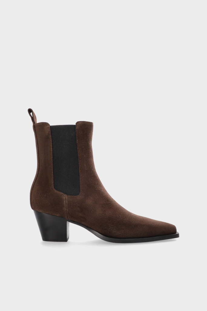 Studio Copenhagen CPH247 suede chocolate