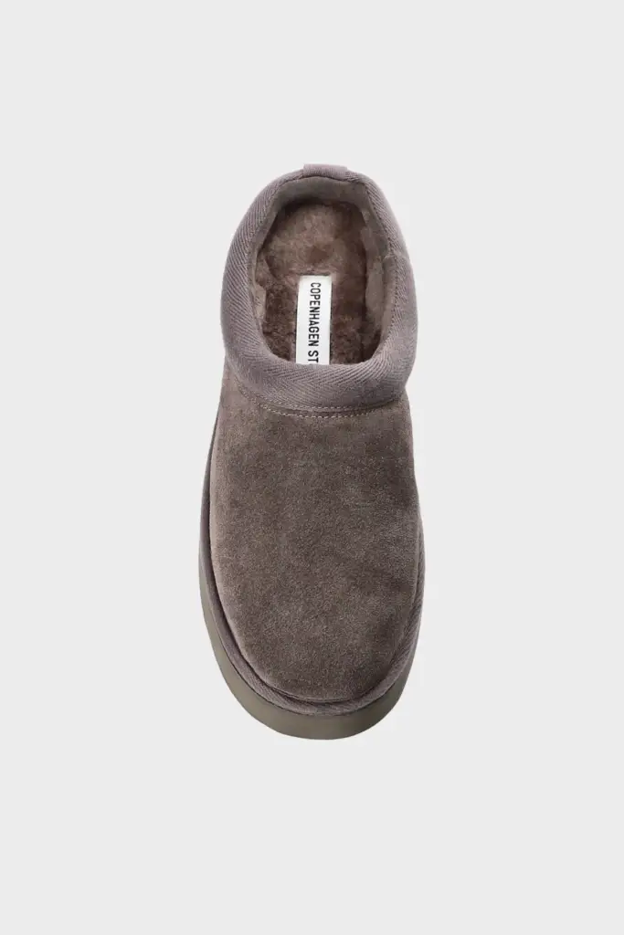 Studio Copenhagen CPH249 Suede Off Black