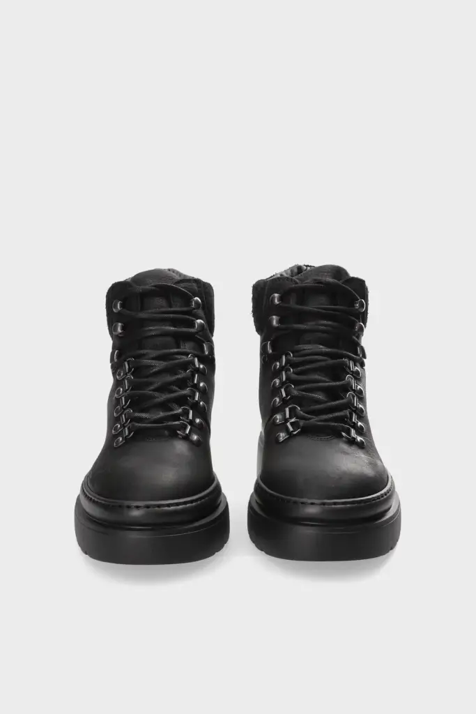 Studio Copenhagen CPH262 Waxed Nabuc Black