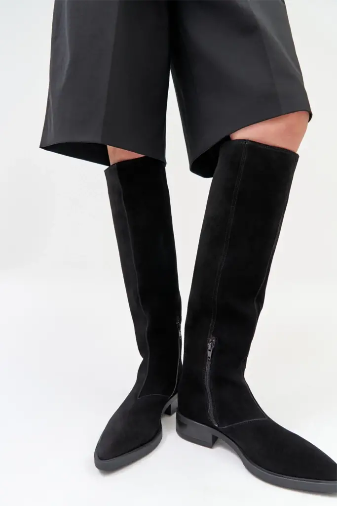 Studio Copenhagen CPH323 Suede Black