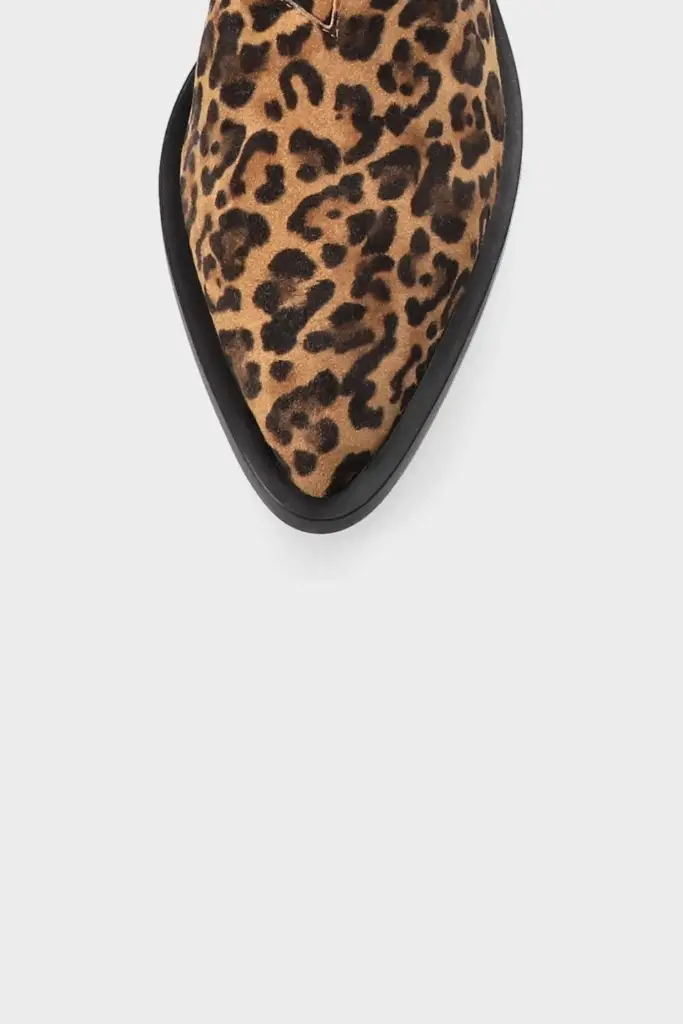 Studio Copenhagen CPH323 Suede Leo