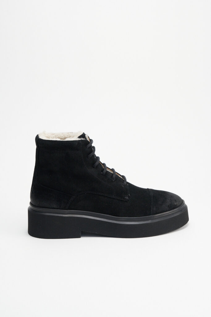 Studio Copenhagen CPH519M teddy suede black