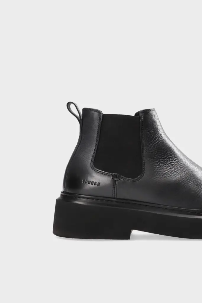 Studio Copenhagen CPH520M Waxed Vitello Black