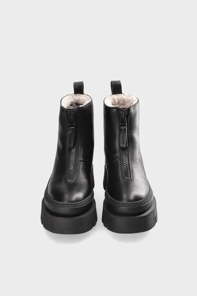 Studio Copenhagen CPH591 Vitello Black