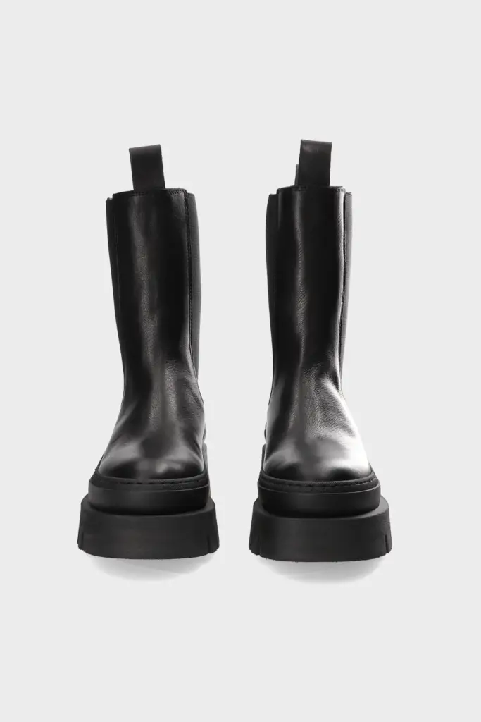 Studio Copenhagen CPH685 Vitello Black