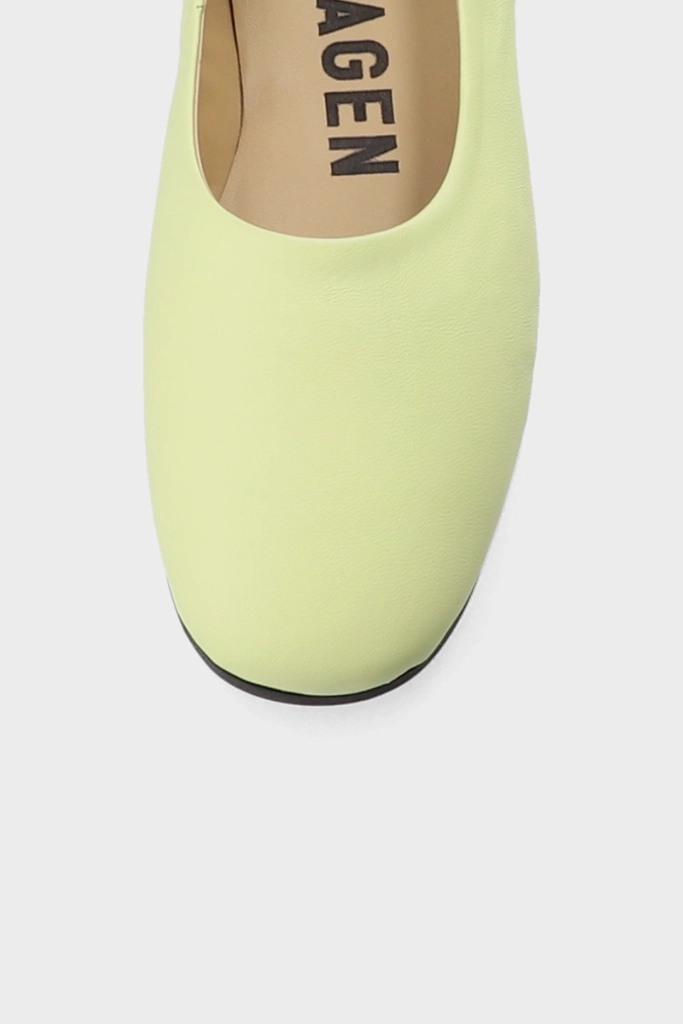 Studio Copenhagen CPH880 Nappa Light Yellow