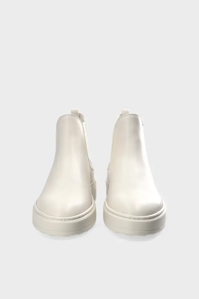 Studio Copenhagen CPH91 Leather Eggshell