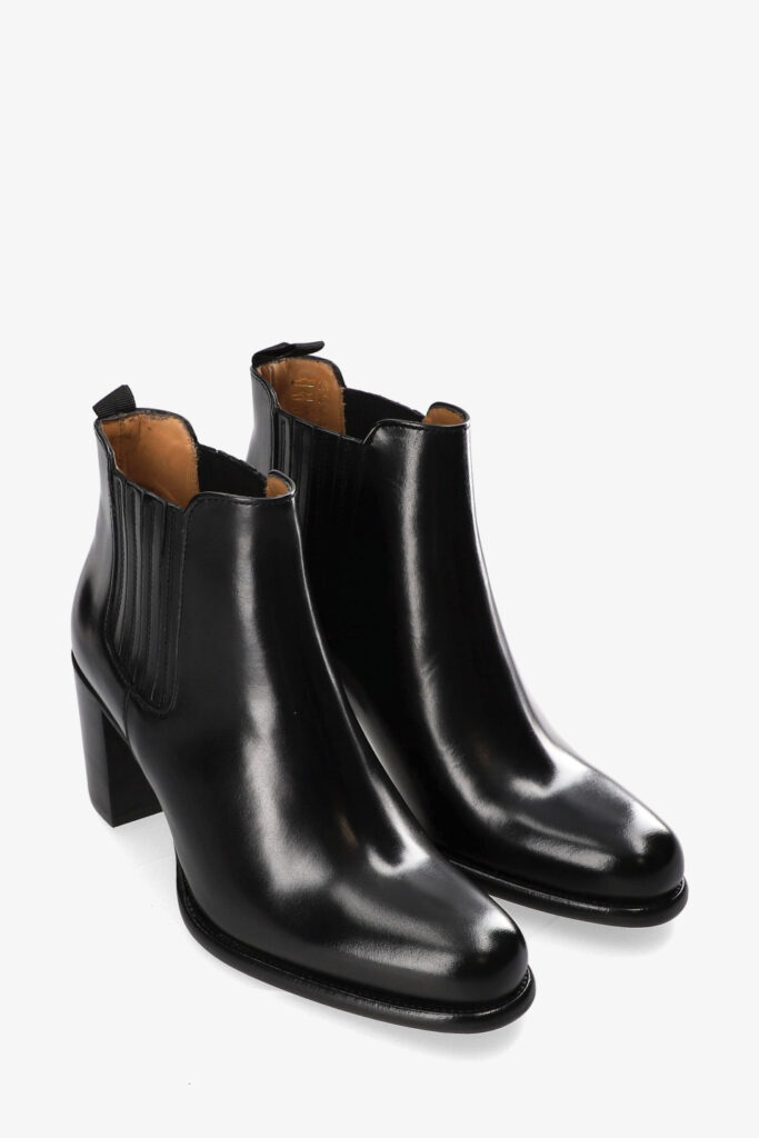 Studio Copenhagen WG6 Vitello Black