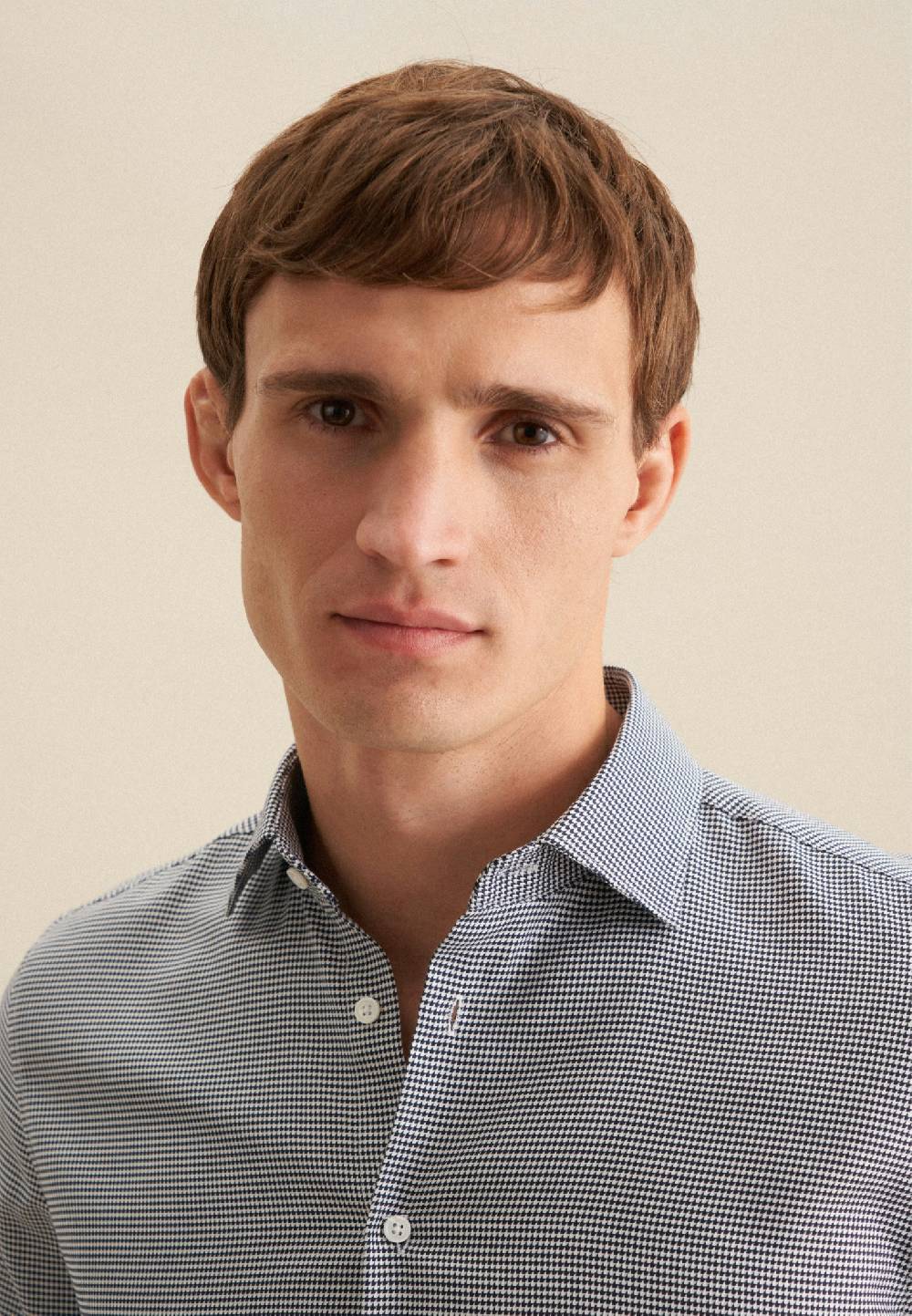 Studio Seidensticker Bügelleichtes Satin Business Hemd In Slim Mit Kentkragen