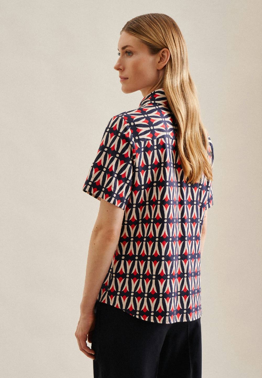 Studio Seidensticker Kurzarm Satin Hemdbluse