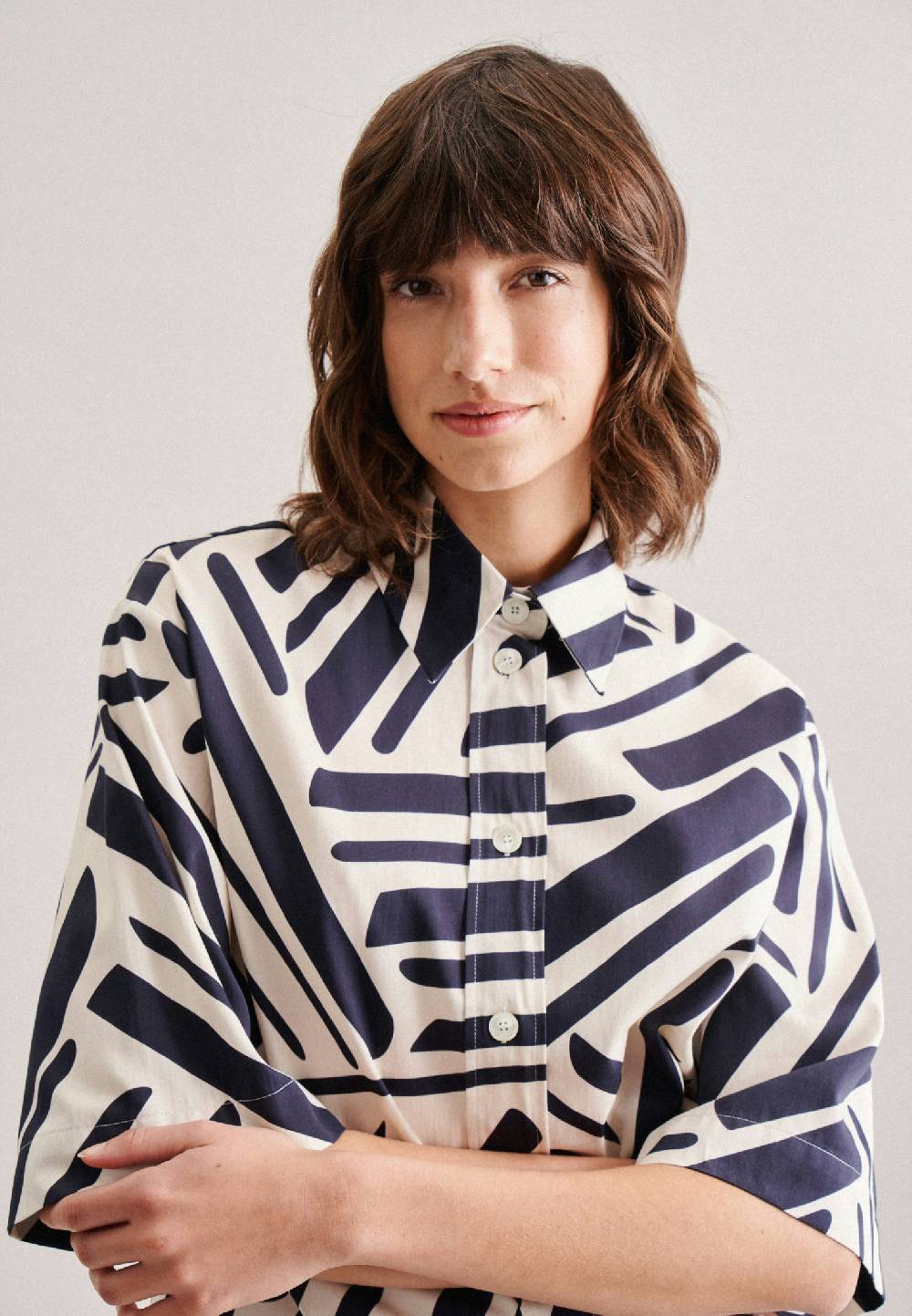 Studio Seidensticker Kurzarm Satin Hemdbluse