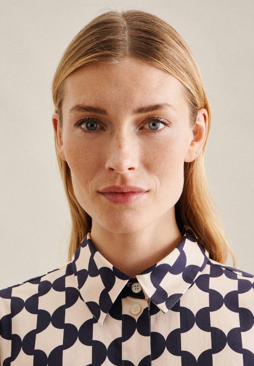 Studio Seidensticker Satin Maxi Kleid