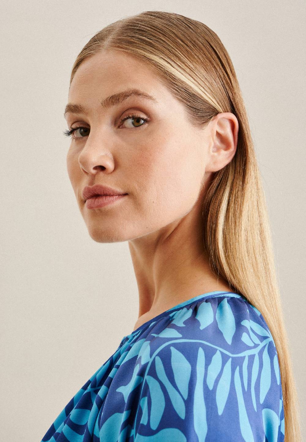 Studio Seidensticker Satin Maxi Kleid