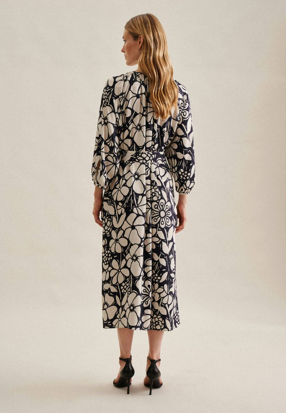 Studio Seidensticker Satin Maxi Kleid