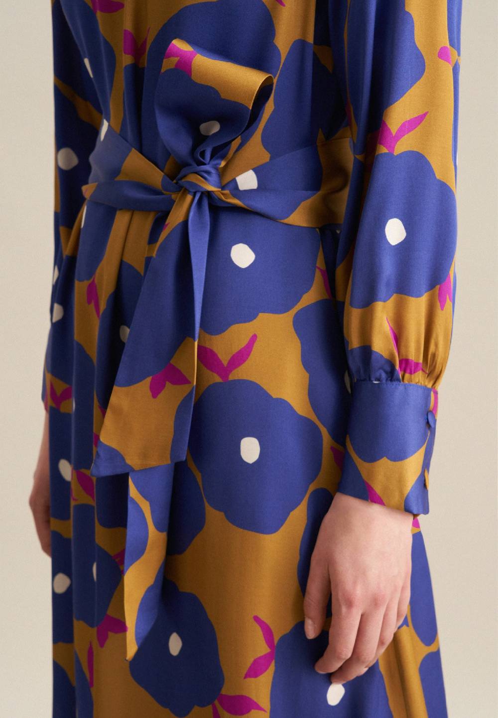 Studio Seidensticker Satin Midi Kleid