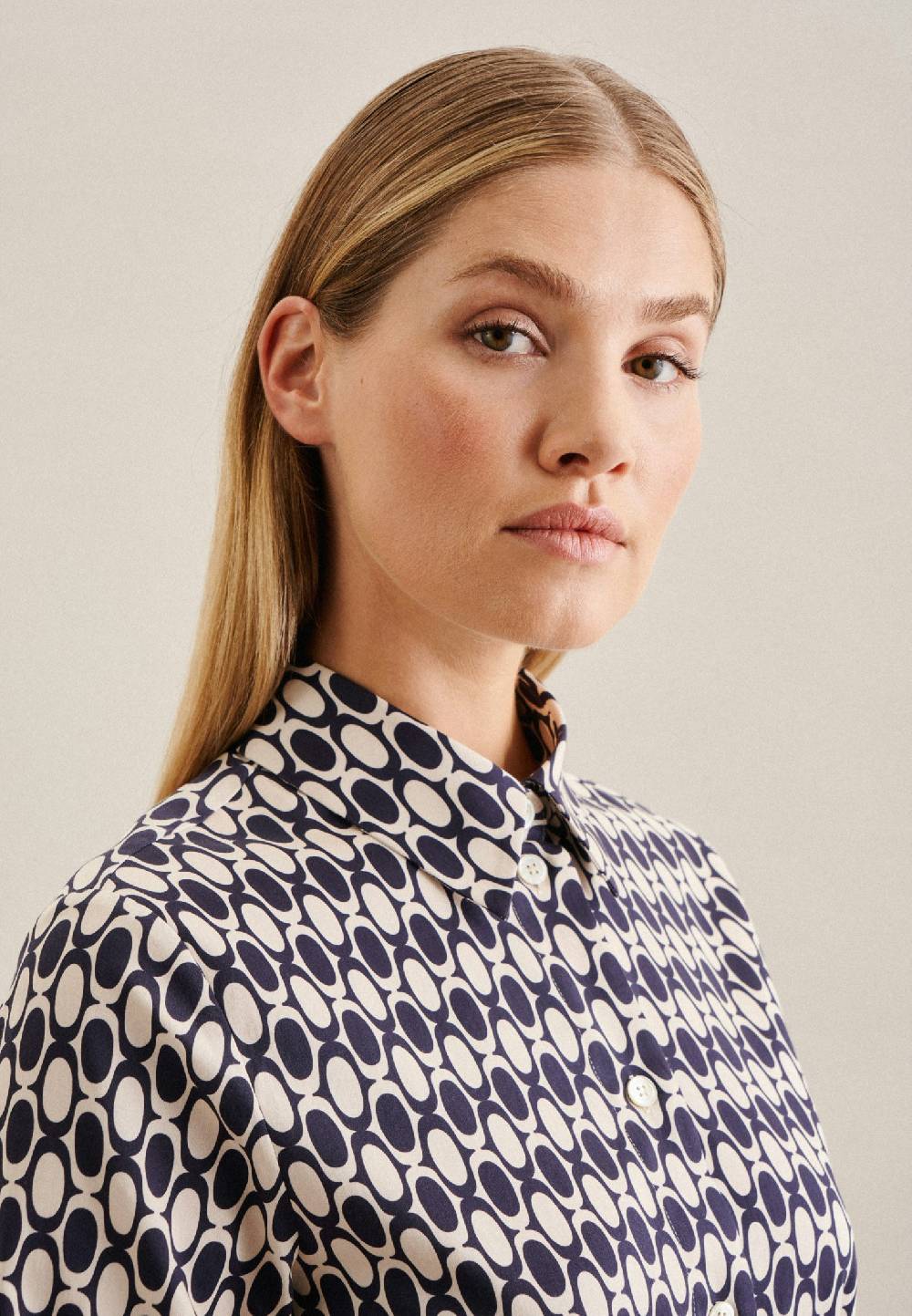 Studio Seidensticker Satin Midi Kleid