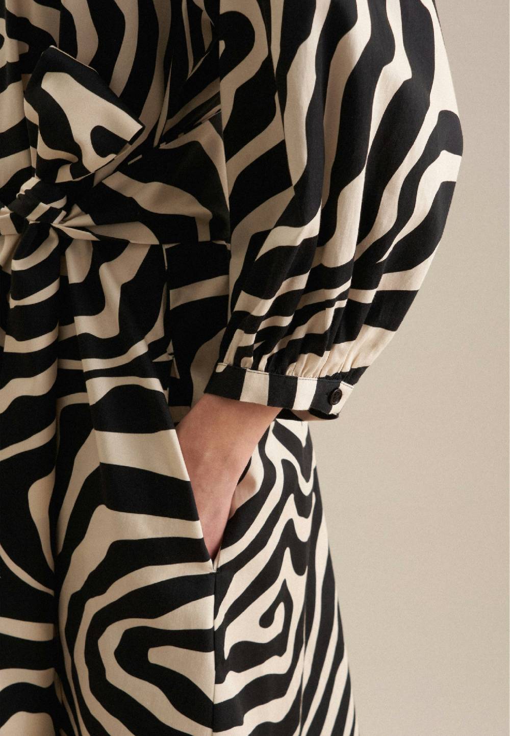 Studio Seidensticker Satin Midi Kleid