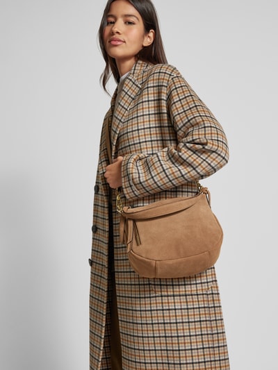 Peek & Cloppenburg AbroLederhandtasche mit Label-Anhänger Modell 'JUNA' in cognac