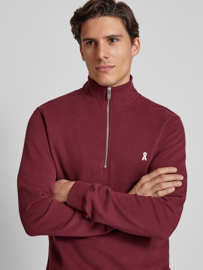 Peek & Cloppenburg ArmedangelsComfort Fit Sweatshirt Mit Label-Stitching Modell 'WAARLO' In Dunkelrot