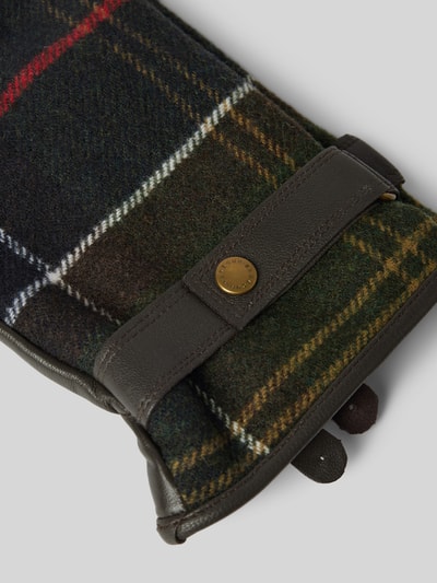 Peek & Cloppenburg BarbourHandschuhe Mit Druckknopfverschluss Modell 'NEWBROUGH' In Gruen