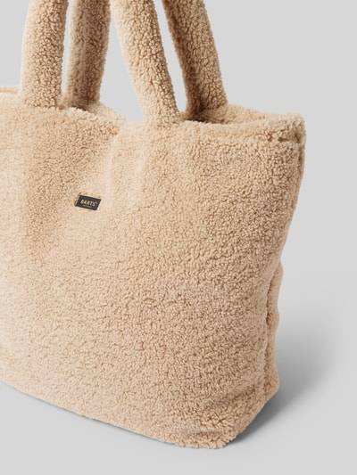 Peek & Cloppenburg BartsHandtasche Aus Teddyfell Modell 'Bugbane' In Beige