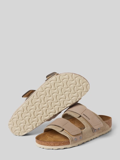 Peek & Cloppenburg BirkenstockSandalen Aus Reinem Leder Mit Klettverschluss Modell 'Nubuck' In Taupe