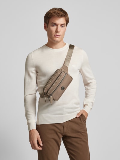 Peek & Cloppenburg BOSSBauchtasche mit Logo-Applikation Modell 'Icon' in taupe