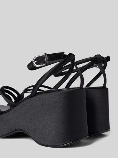 Peek & Cloppenburg BuffaloSandalette Mit Plateausohle Modell 'JOY' In Black