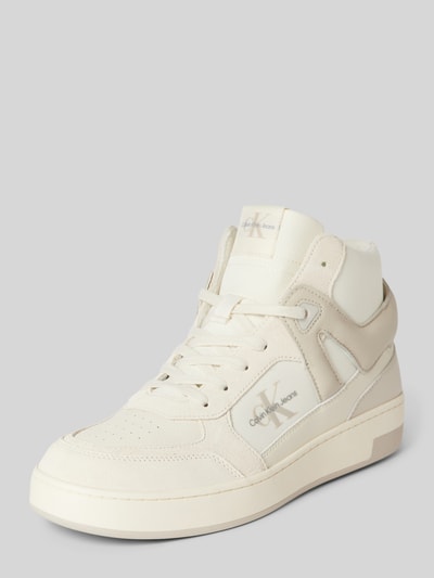 Peek & Cloppenburg Calvin Klein JeansSneaker mit Label-Print Modell 'BASKET CUP' in offwhite