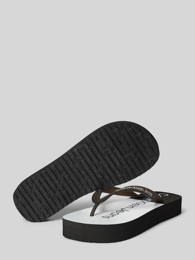 Peek & Cloppenburg Calvin Klein JeansZehentrenner Mit Label-Print In Black