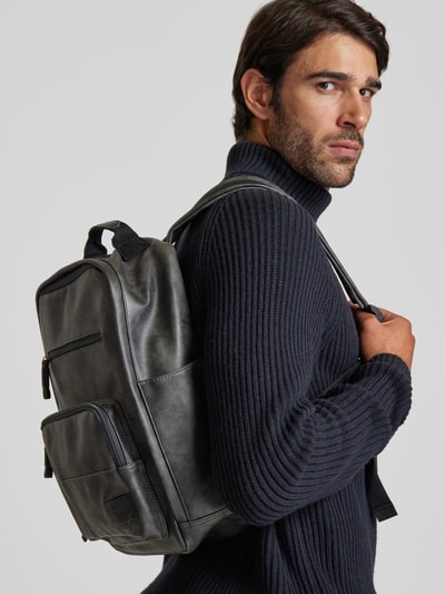 Peek & Cloppenburg camel activeRucksack mit Label-Patch Modell 'LAOS' in black