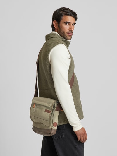 Peek & Cloppenburg camel activeUmhängetasche mit Label-Patch Modell 'AIR FLAP' in khaki