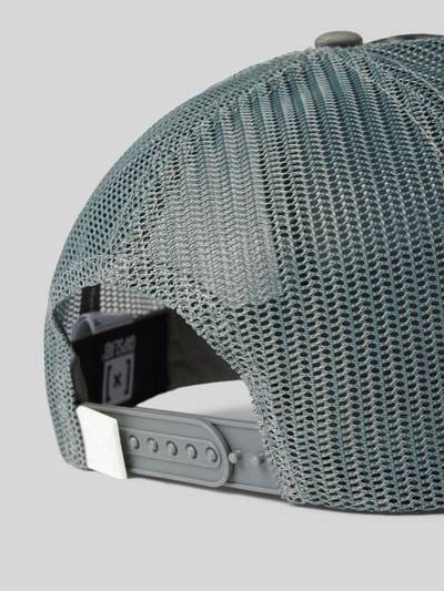 Peek & Cloppenburg CapslabTrucker Cap Mit Motiv-Patch Modell 'LOONEY' In Hellgrau