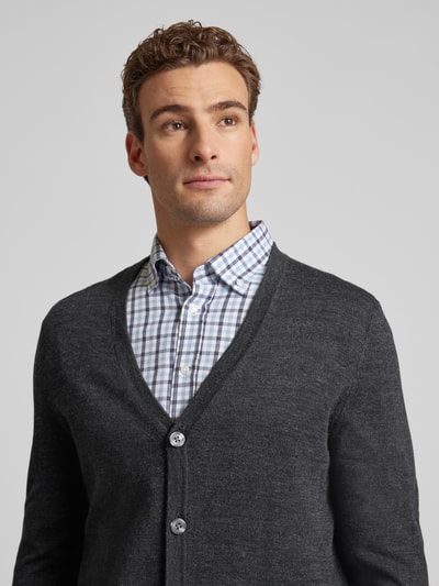 Peek & Cloppenburg Christian Berg MenSlim Fit Cardigan Aus Woll-Mix Mit V-Ausschnitt In Anthrazit Melange