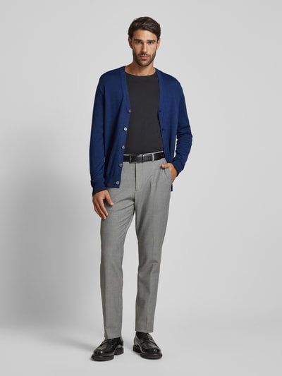 Peek & Cloppenburg Christian Berg MenSlim Fit Cardigan aus Woll-Mix mit V-Ausschnitt in dunkelblau melange