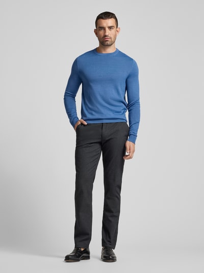Peek & Cloppenburg Christian Berg MenStrickpullover mit Rundhalsausschnitt in jeansblau melange
