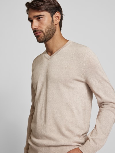 Peek & Cloppenburg Christian Berg MenStrickpullover Mit V-Ausschnitt In Sand Melange