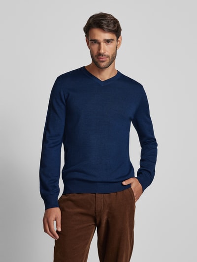 Peek & Cloppenburg Christian Berg MenStrickpullover Mit V-Ausschnitt In Dunkelblau Melange