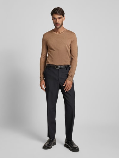 Peek & Cloppenburg Christian Berg MenStrickpullover mit V-Ausschnitt in mittelbraun mel